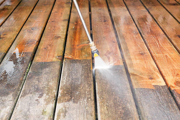 Professional Pressure Washing Services in Longview Heights, WA